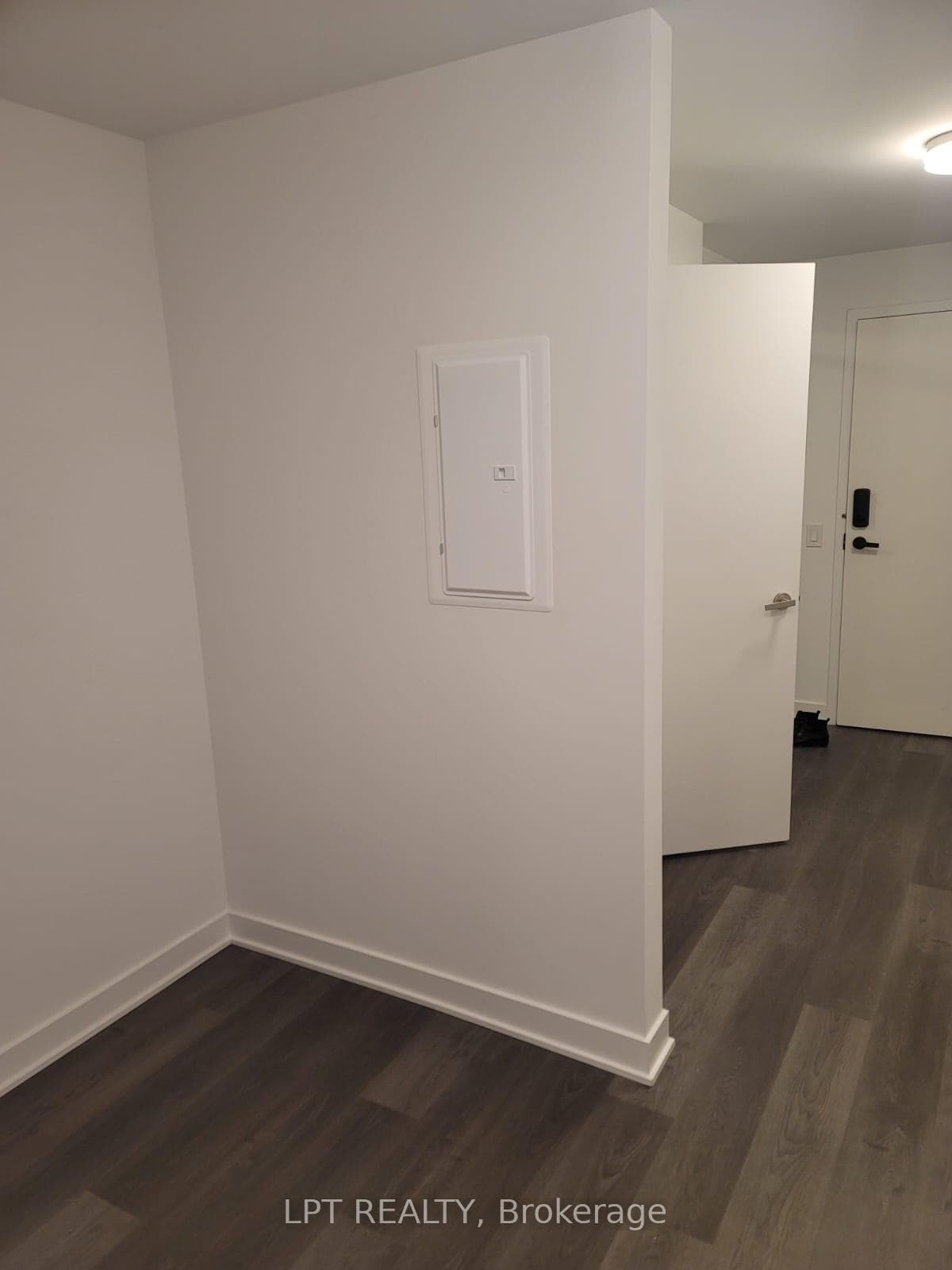 3900 Confederation Parkway Unit 220 photo 5