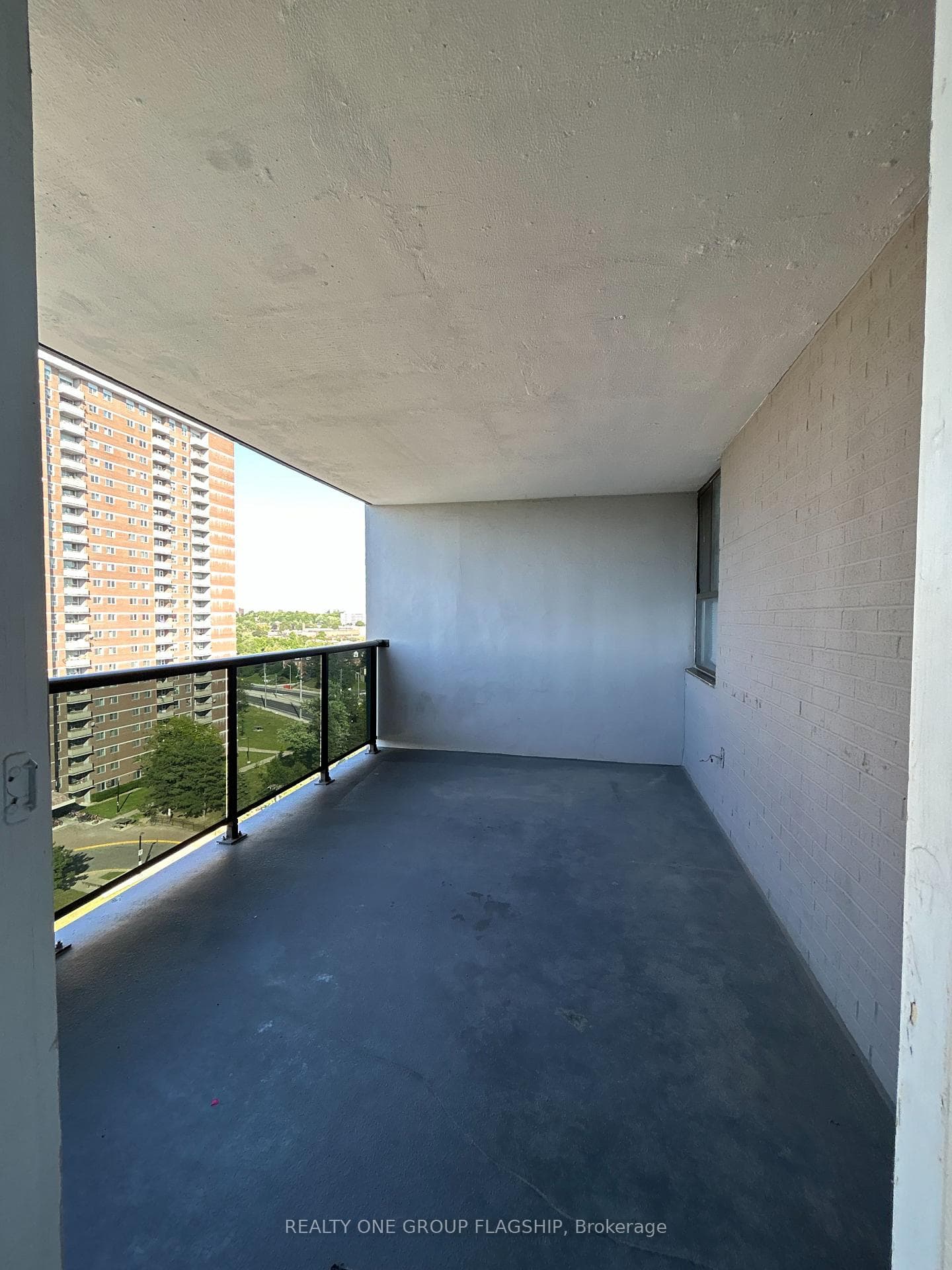 10 Tobermory Drive Unit 1205 photo 14