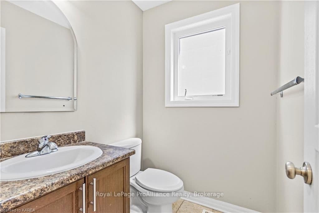1717 REGINALD BART Drive photo 21