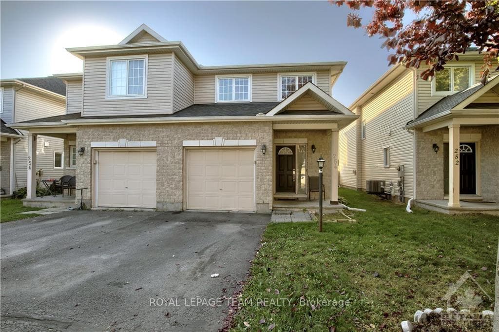 254 DEERFOX Drive photo 1