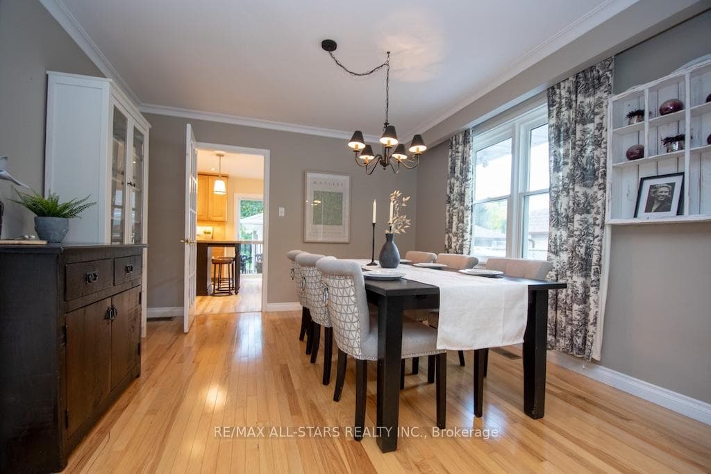 View from dining to Kitchen