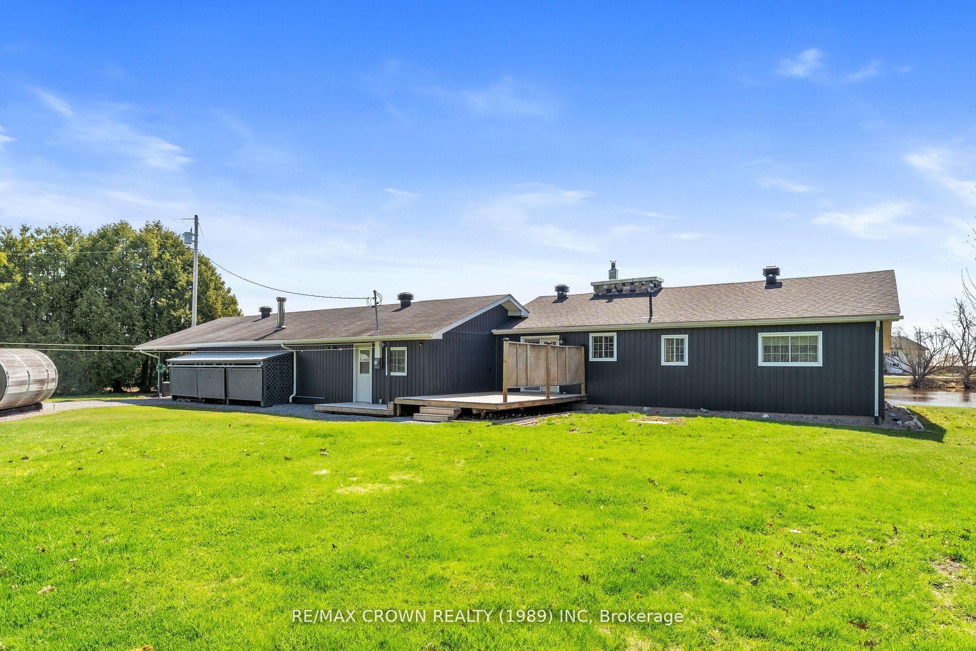 790 Lalande Road photo 33