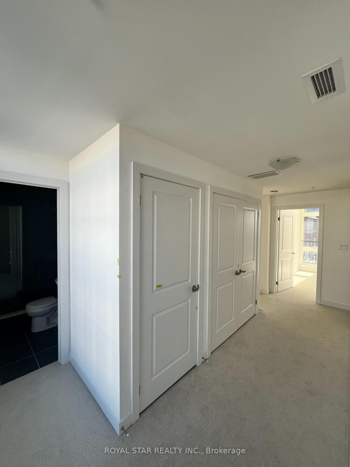 184 Angus Drive Unit Unit #3 photo 4