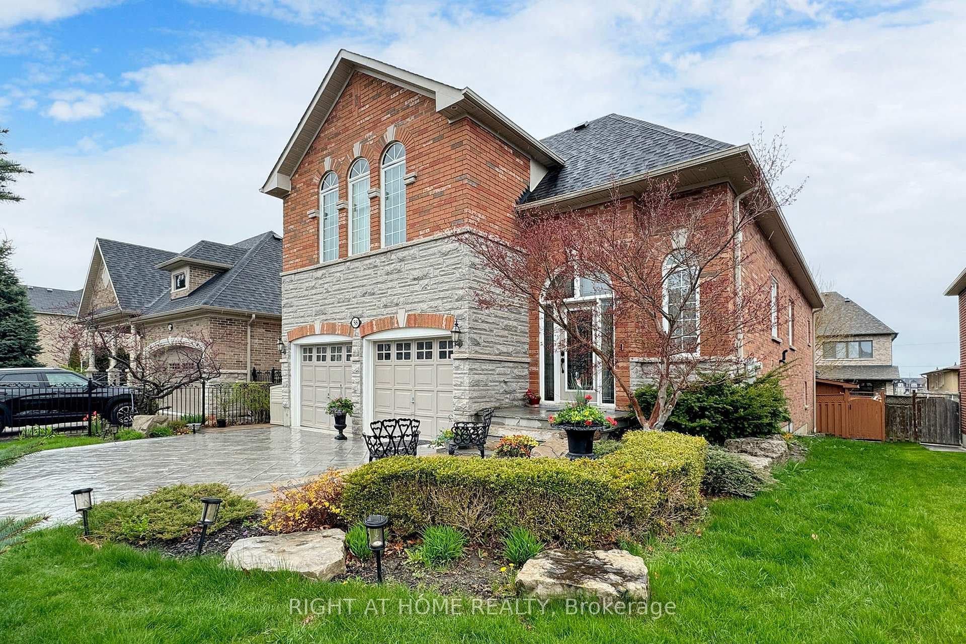 58 Timber Valley Avenue photo 1