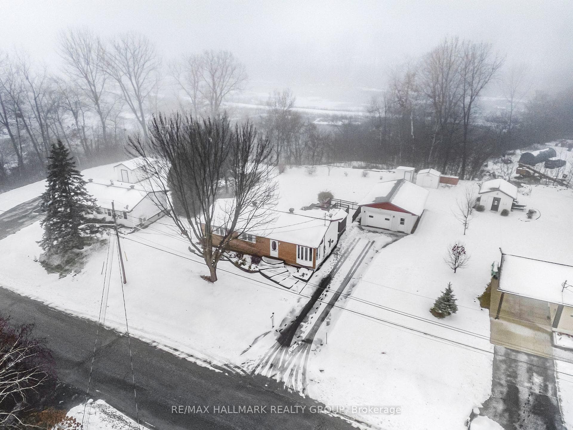 80 Cadieux Street photo 30