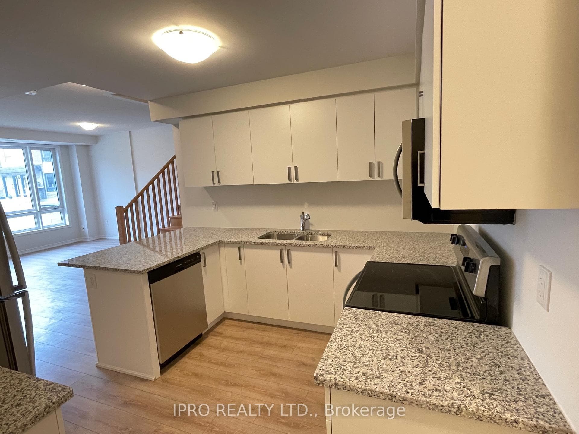 30 Woodstream Drive Unit 12 photo 9