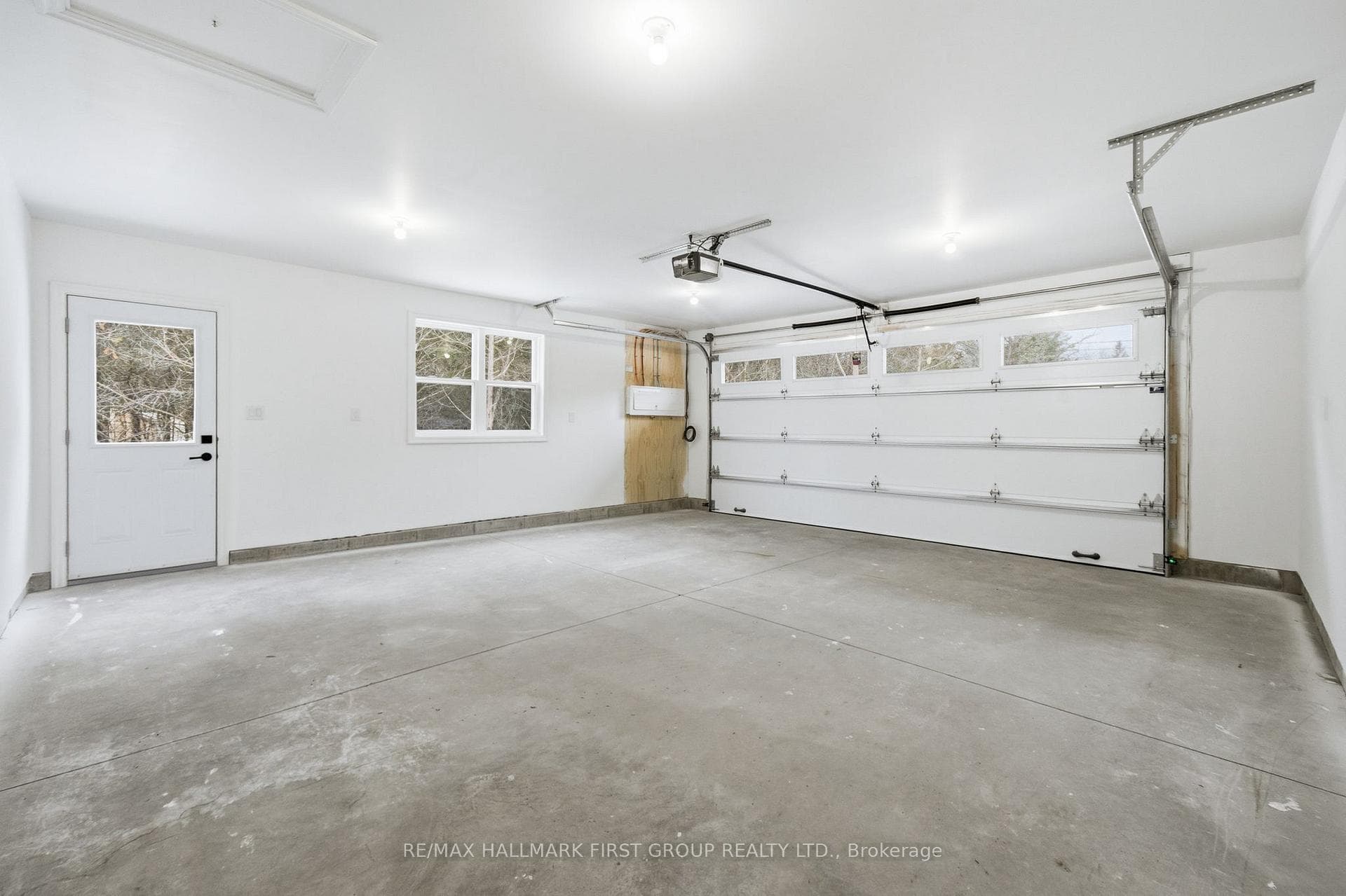 Insulated Double Car Garage