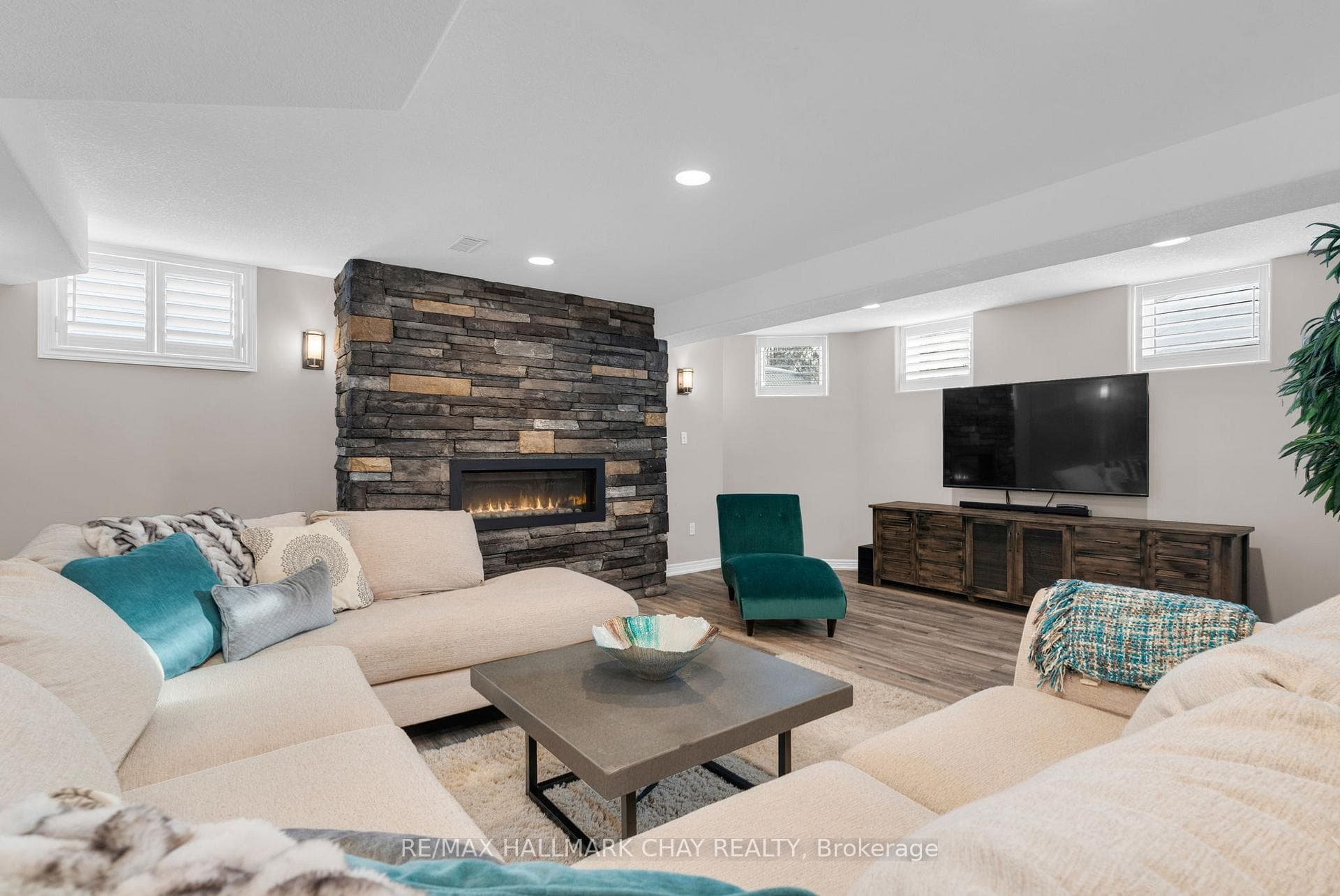 Abundance of Windows, Natural Light Filled Rec Rm