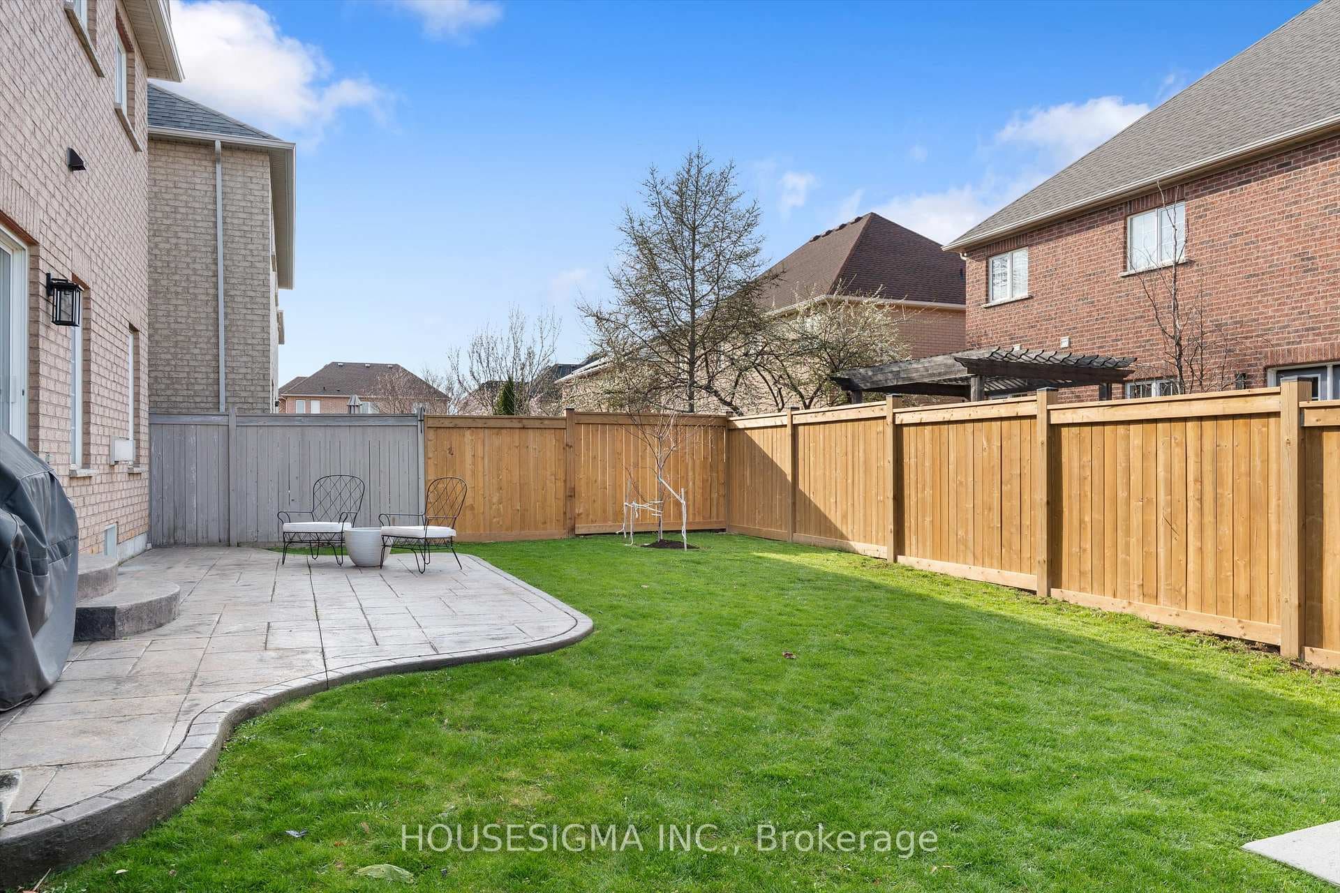 3 Kingspoint Circle photo 35
