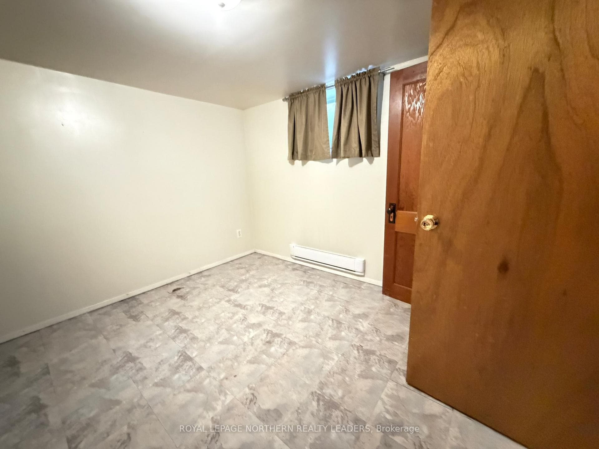 277 Wilson Avenue photo 20