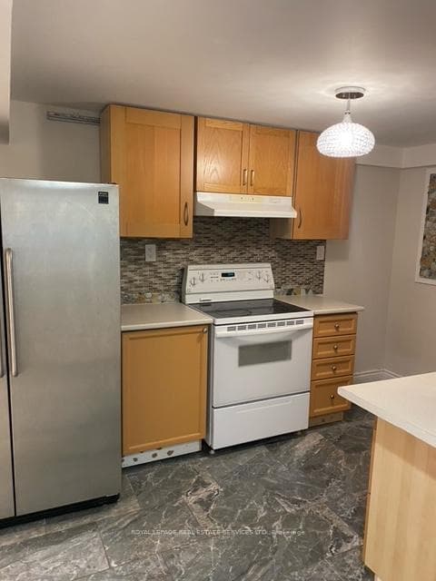 880 Stainton Drive Unit BSMT photo 1