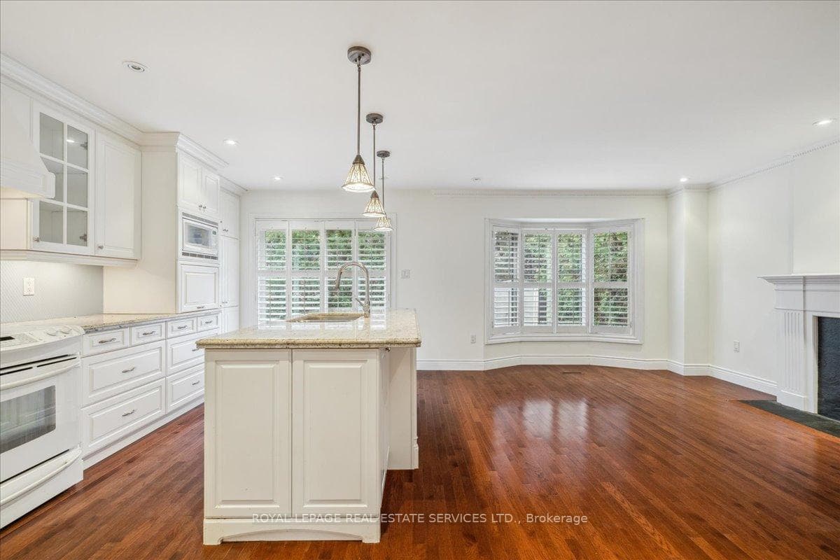 172 River Oaks Boulevard photo 15