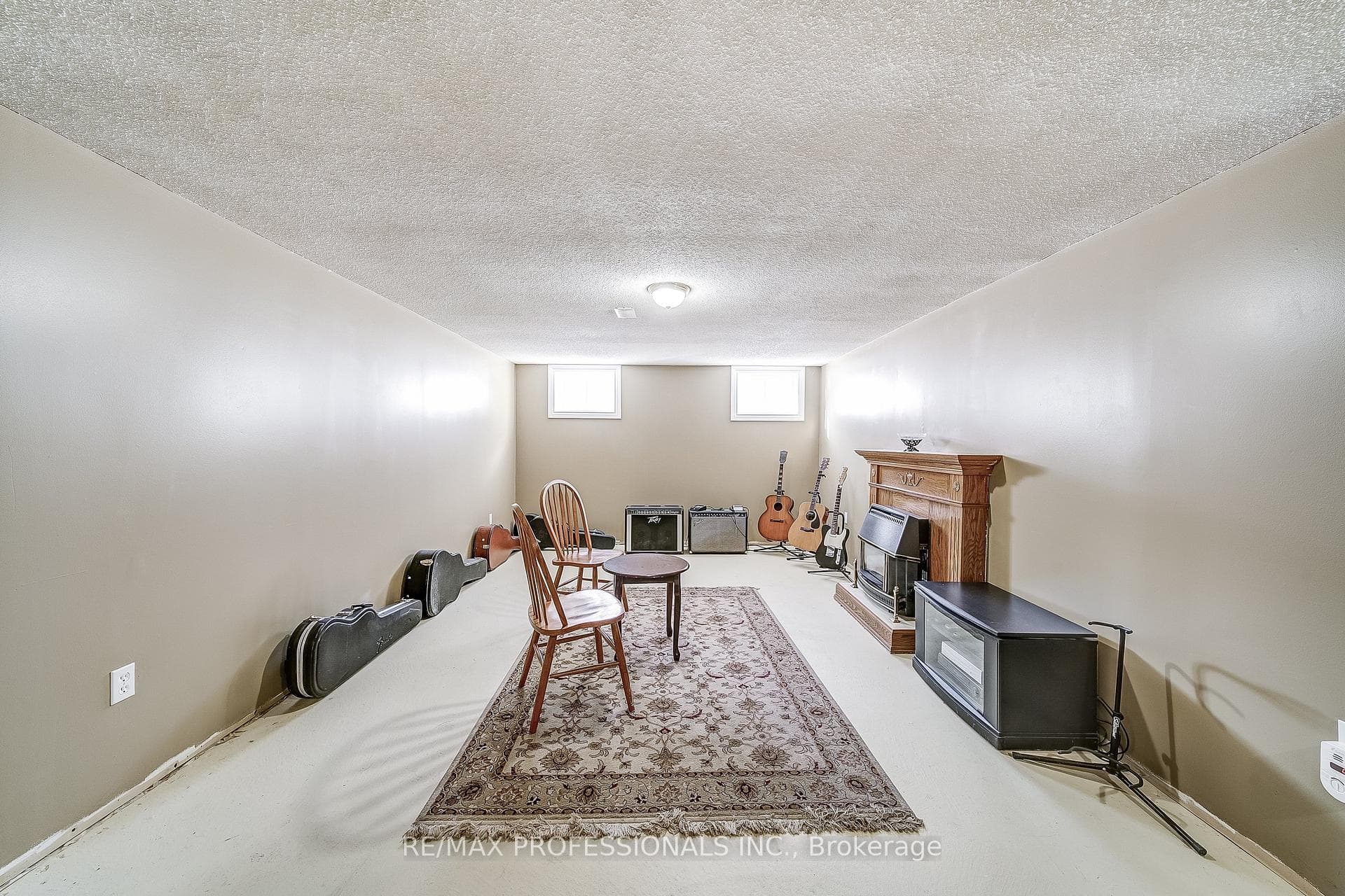 2 Agnes Street photo 28