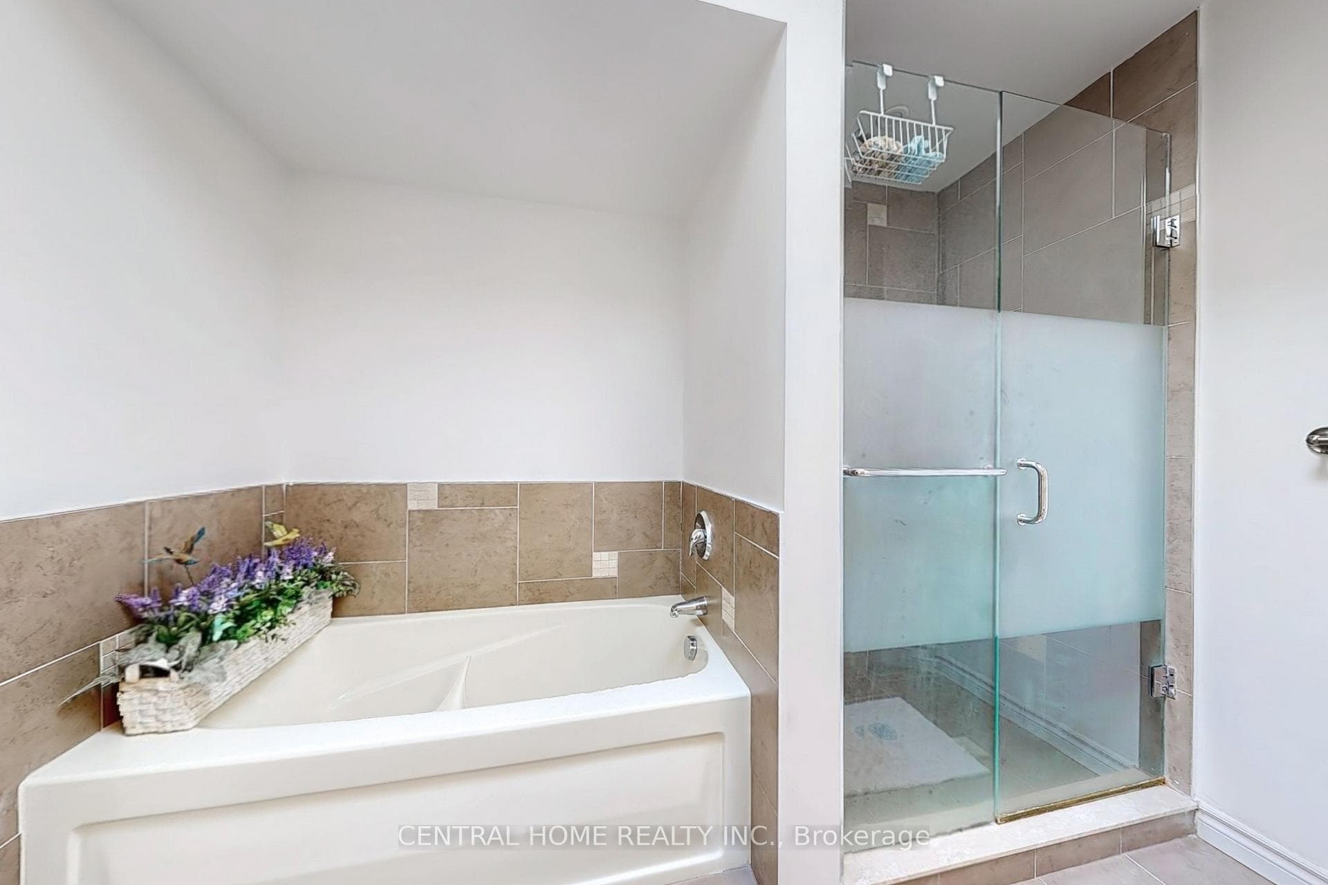 23 Heatherton Way photo 29