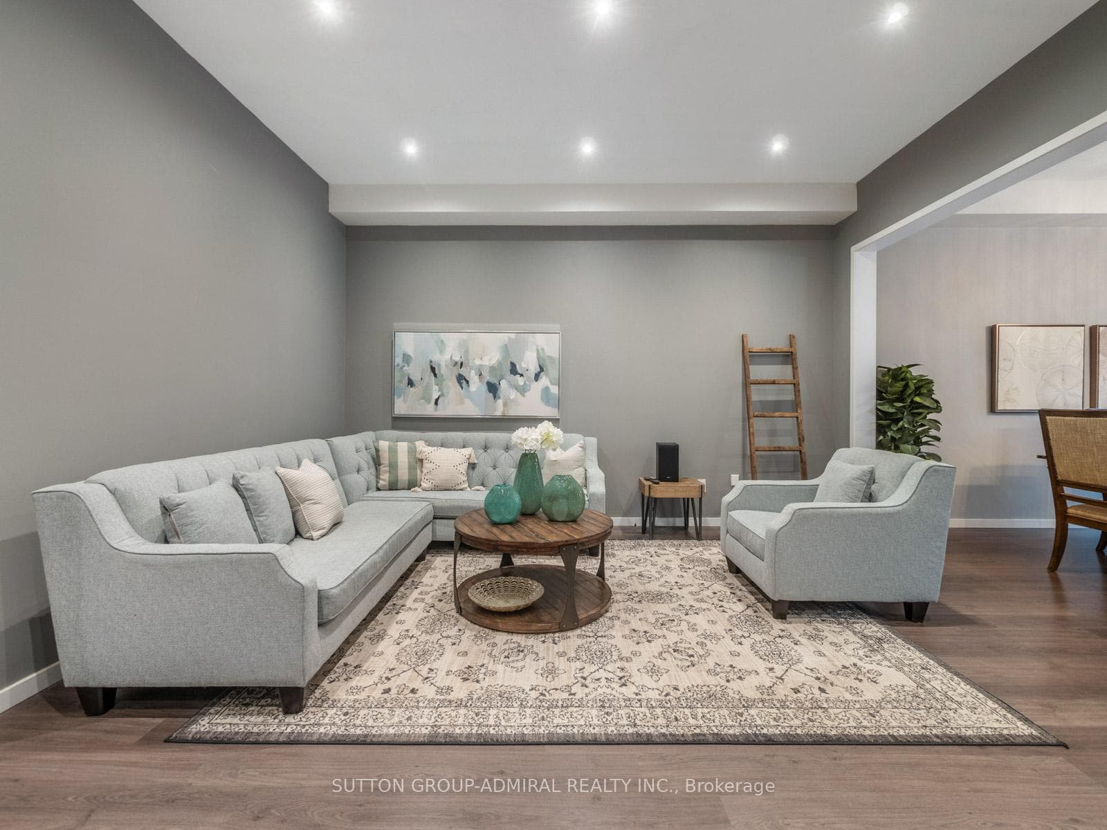 253 Elyse Court photo 5