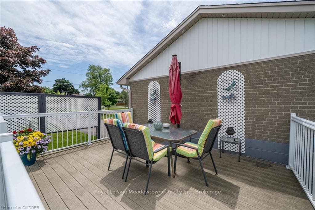 164 PRINCE CHARLES Drive photo 28