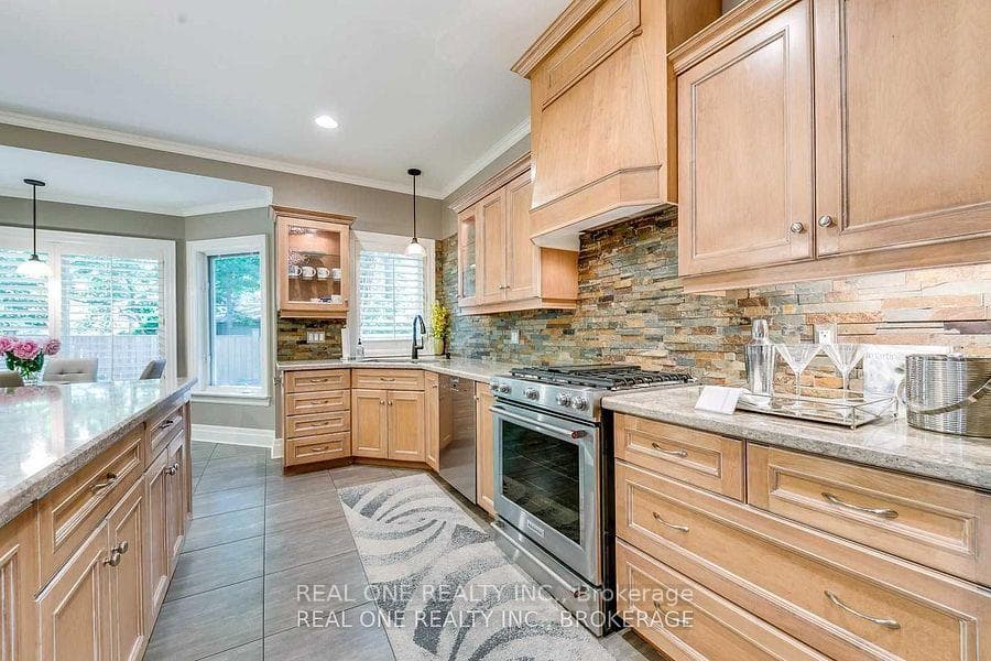 249 Poplar Drive photo 6