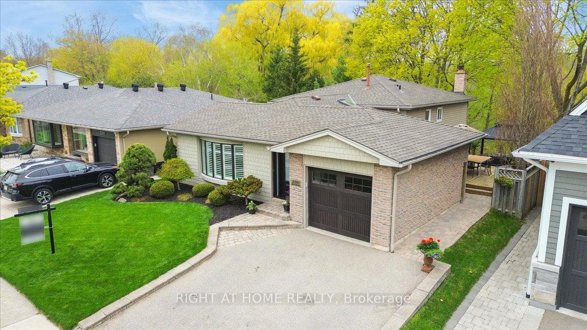 2301 Devon Road photo 2