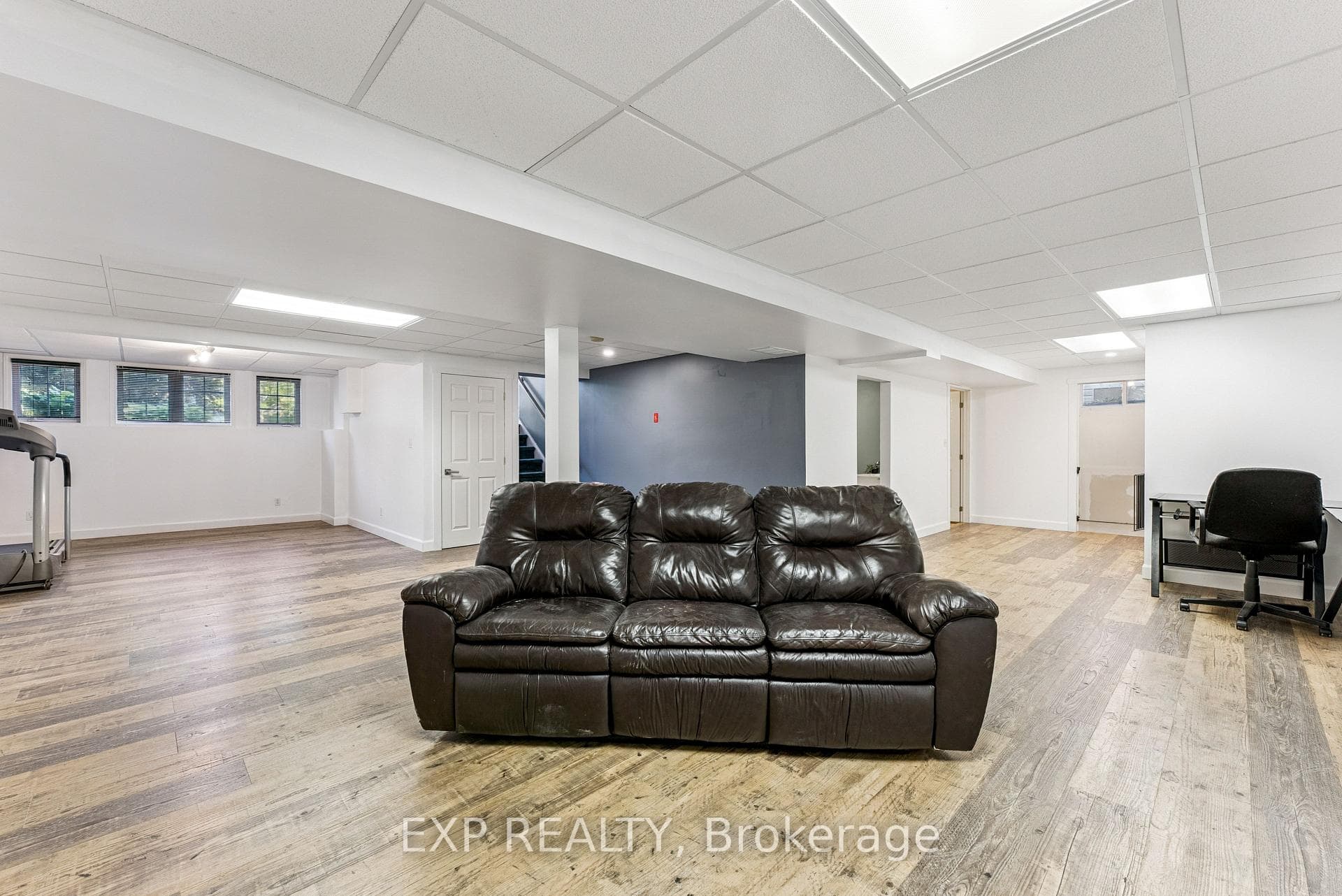 3 Bayshore Drive photo 29