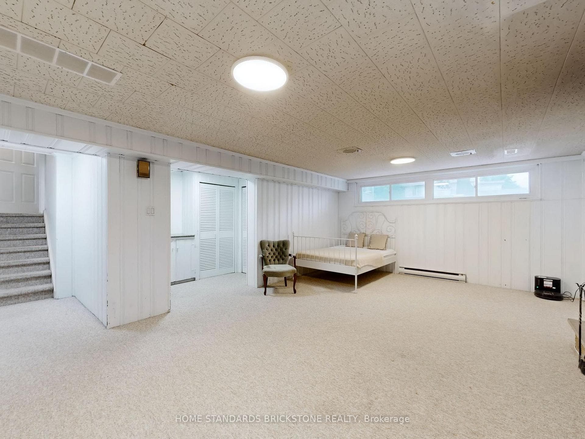 206 Henderson Avenue photo 32