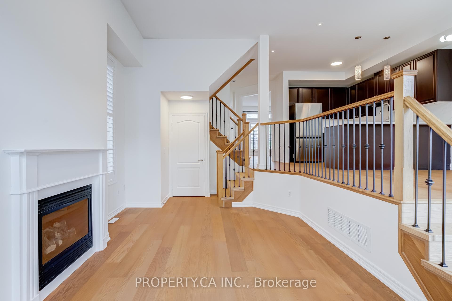 3347 Eglinton Avenue photo 17
