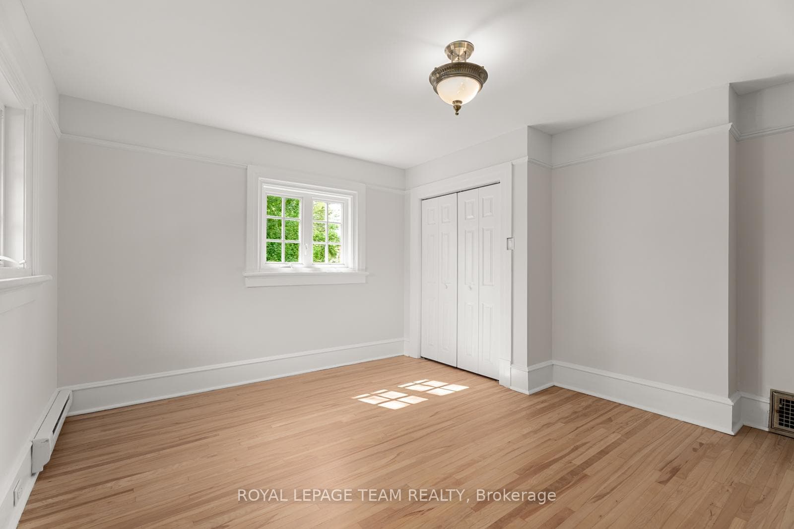 308 Manor Avenue photo 30