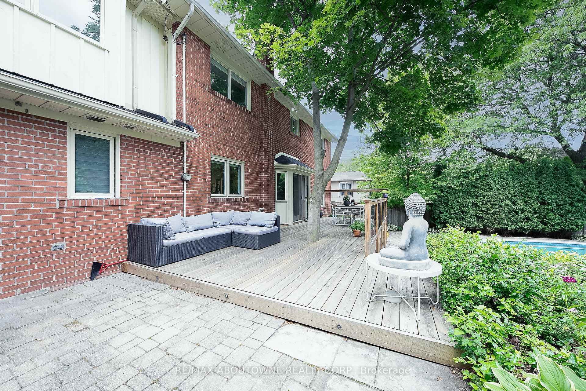 1290 Braeside Drive photo 38
