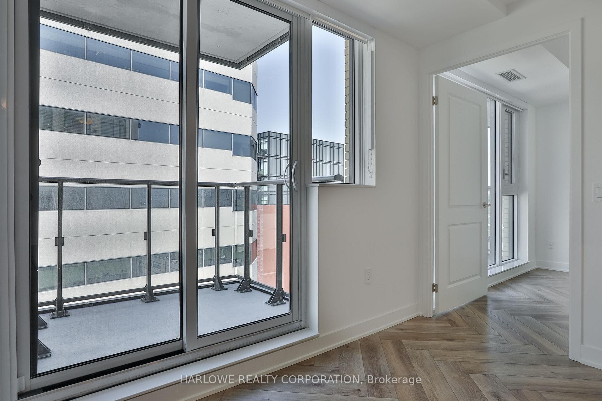 543 Richmond Street Unit 1228 photo 24
