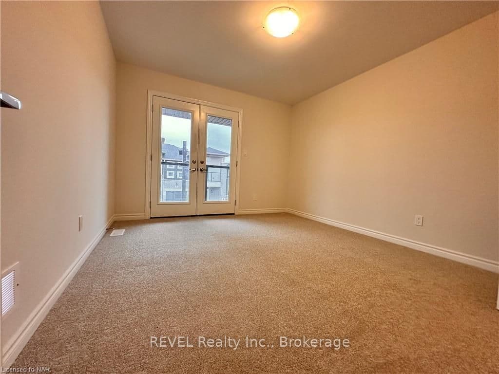 104 RENFREW Trail photo 15
