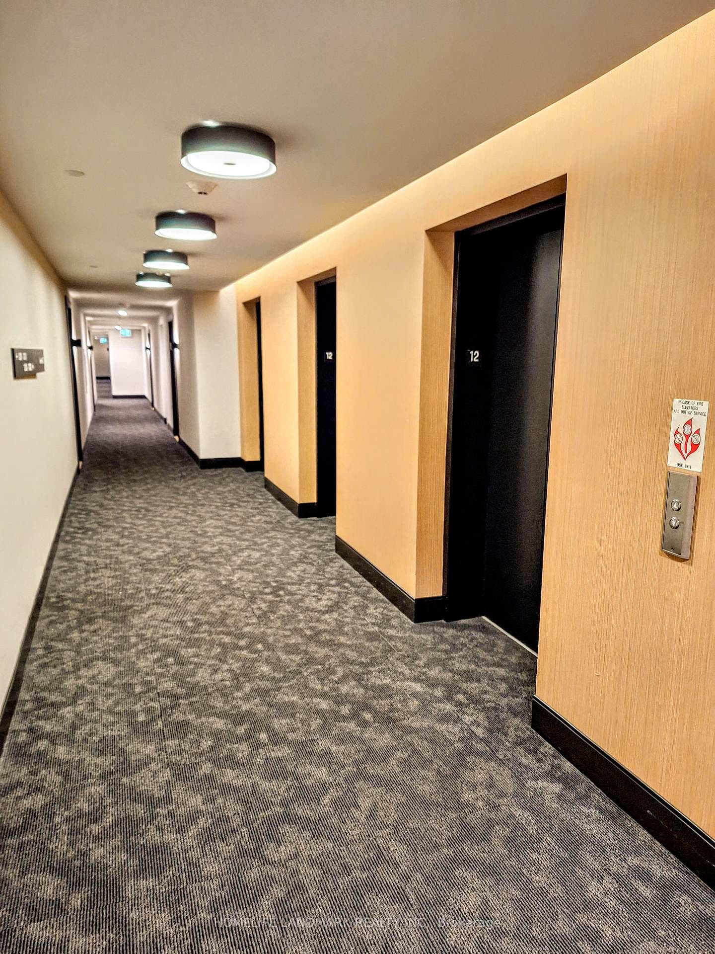 2520 Eglinton Avenue Unit 1211 photo 3