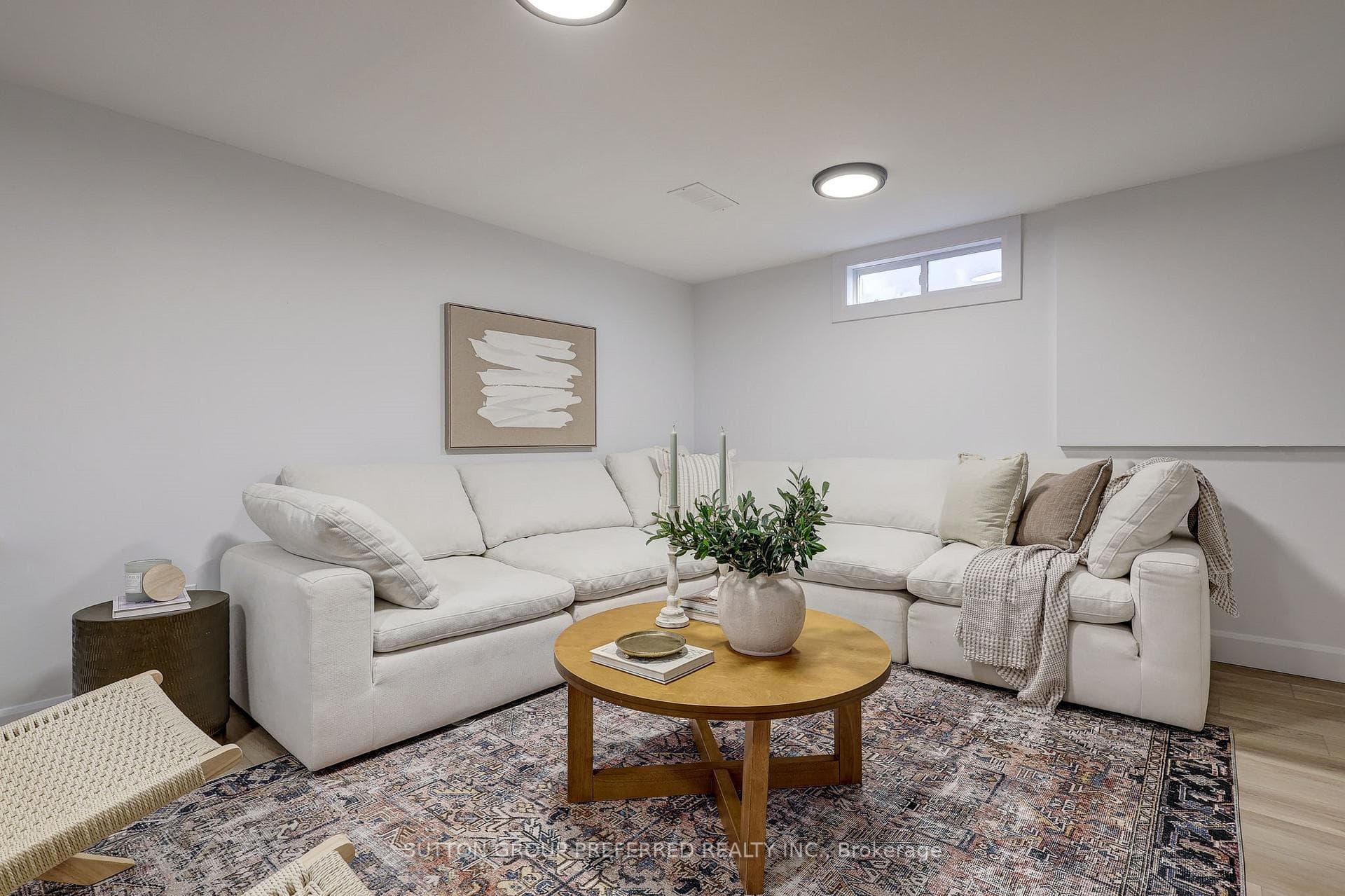35 Rostherne Crescent photo 35
