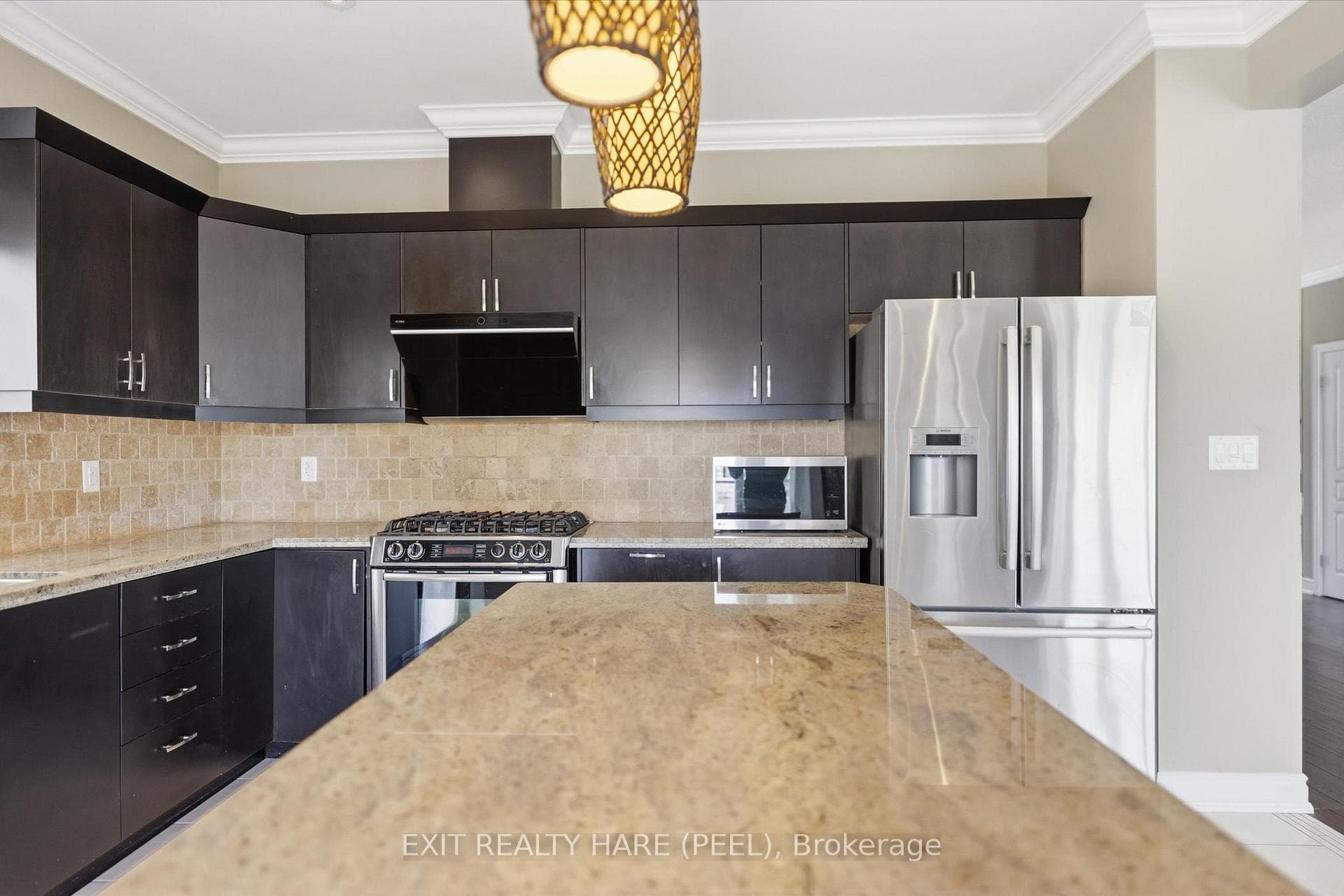 174 Irwin Avenue photo 17