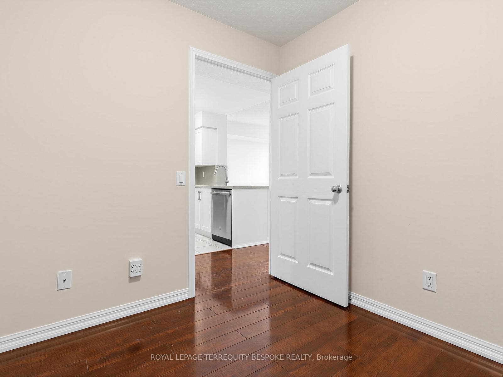 153 Beecroft Road Unit 2815 photo 22