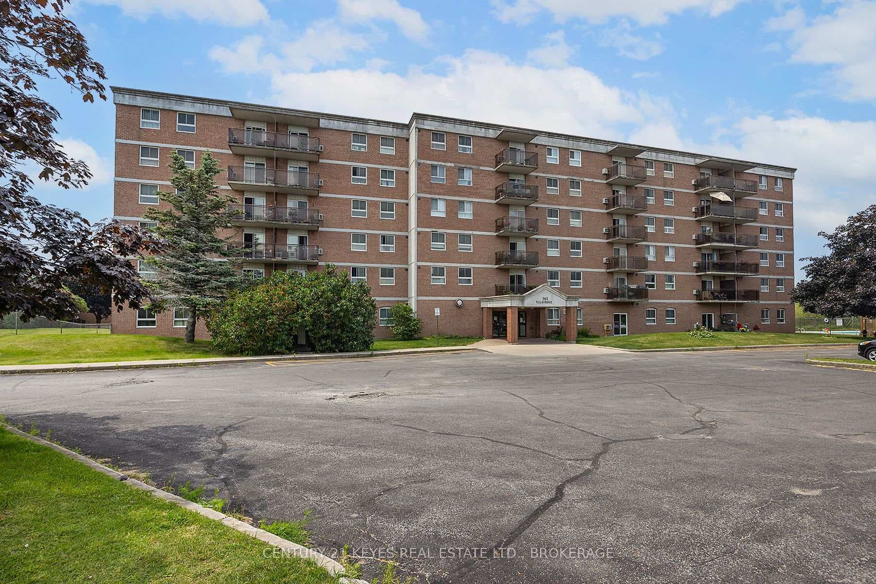 745 Davis Drive Unit 511 photo 1