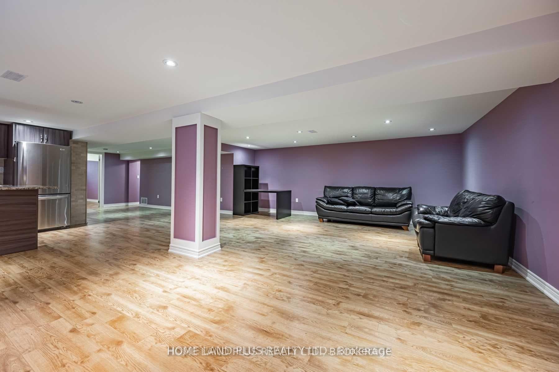 66 Munro Boulevard photo 26
