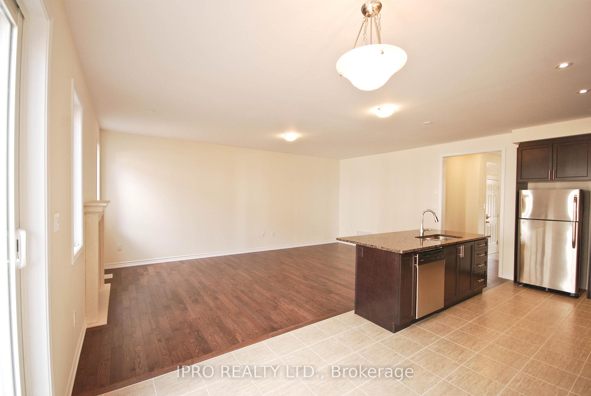 83 Orchardcroft Road photo 4