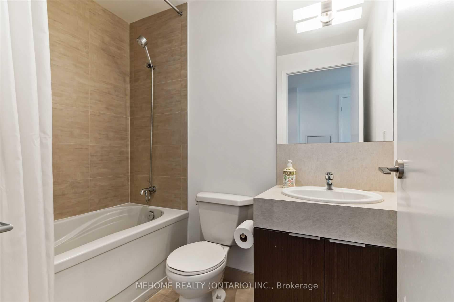 110 Charles Street Unit 3906 photo 12