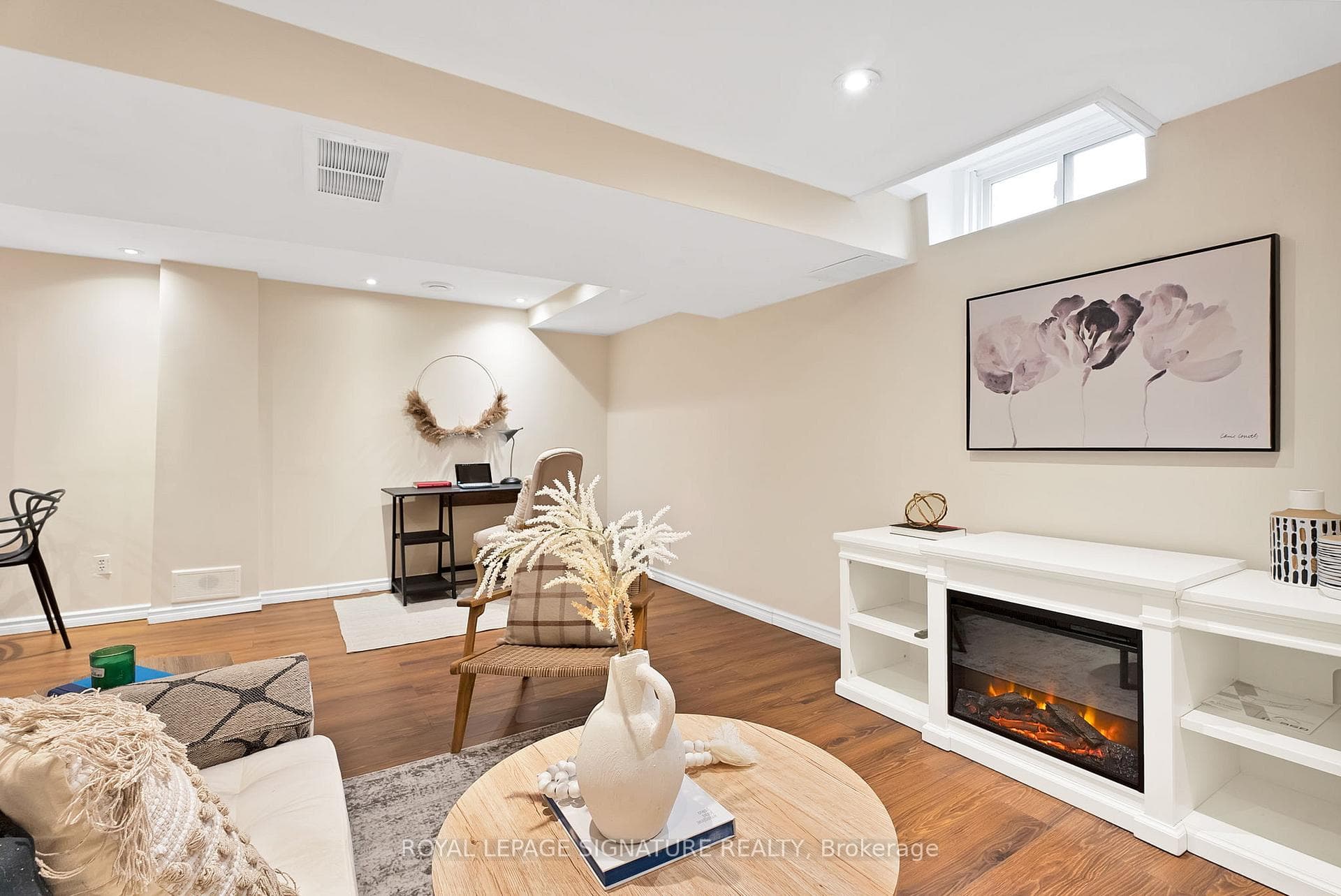 11 Farnham Drive photo 37