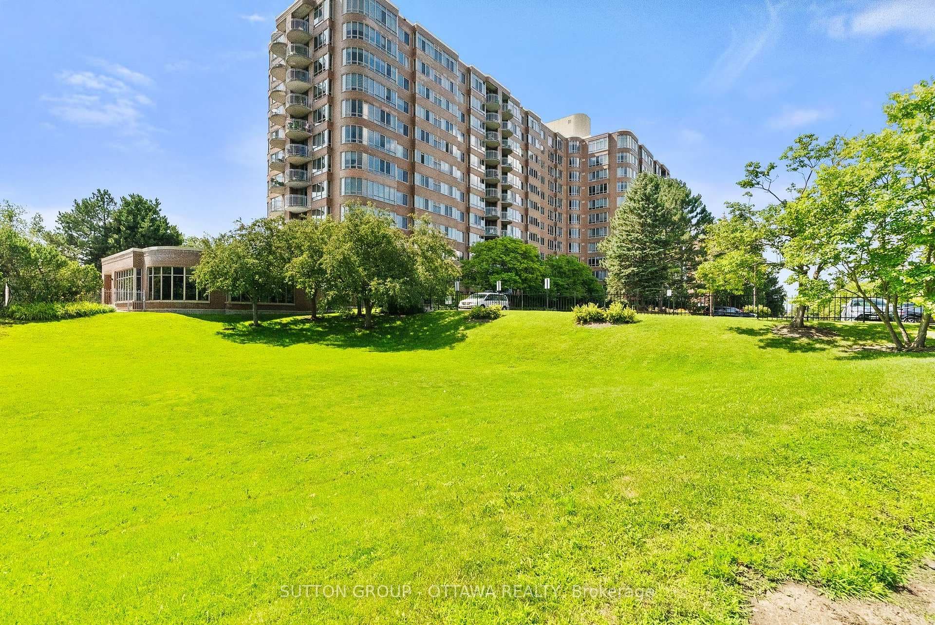 100 Grant Carman Drive photo 2