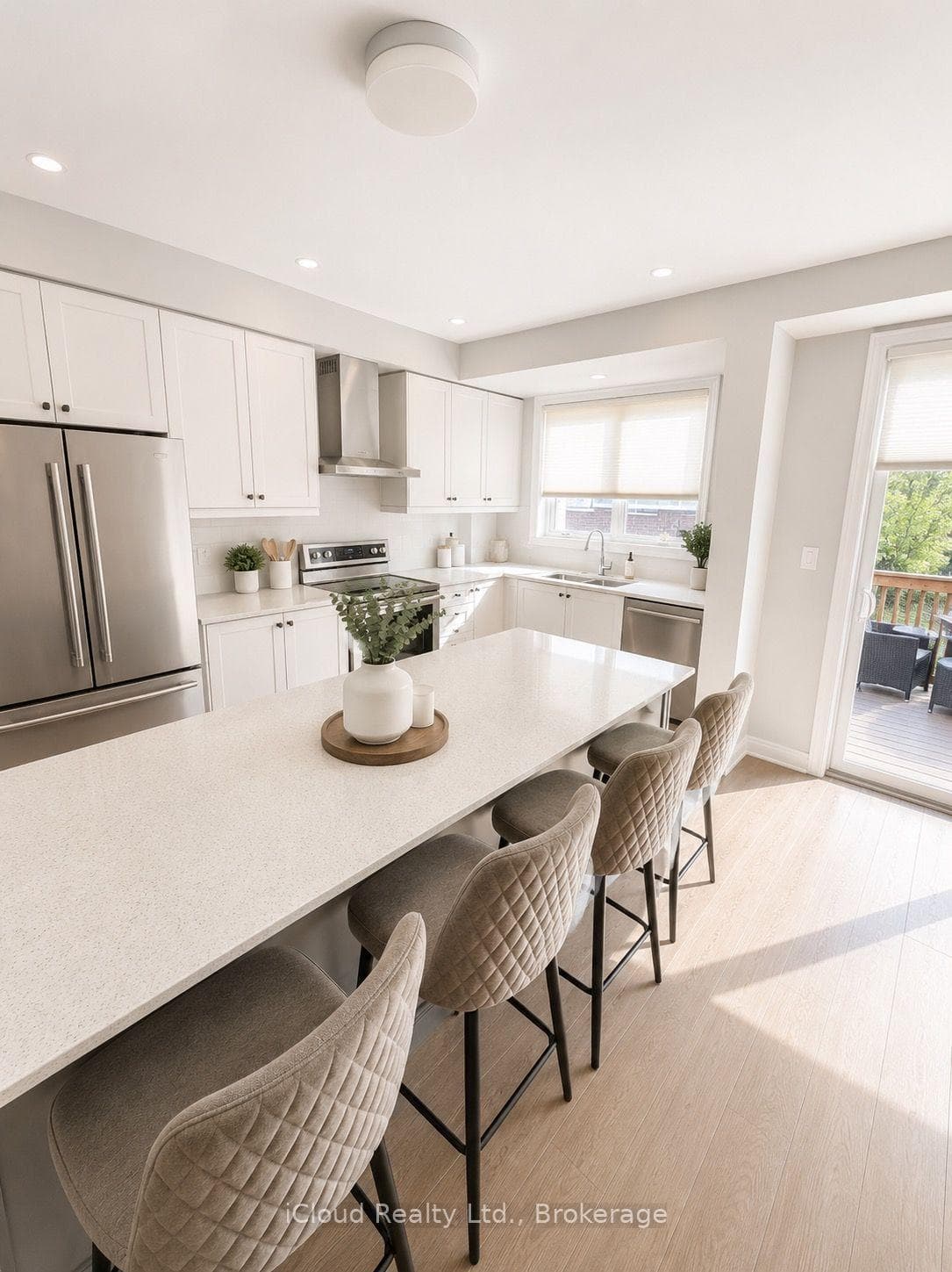 98 Bearberry Road photo 9
