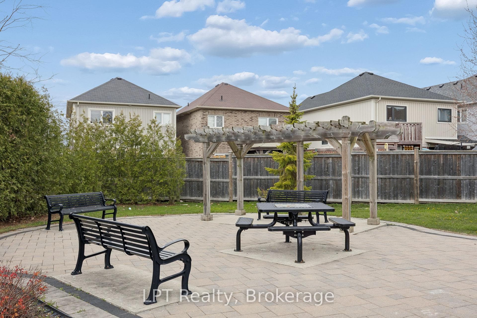 14 Katerson Lane photo 34