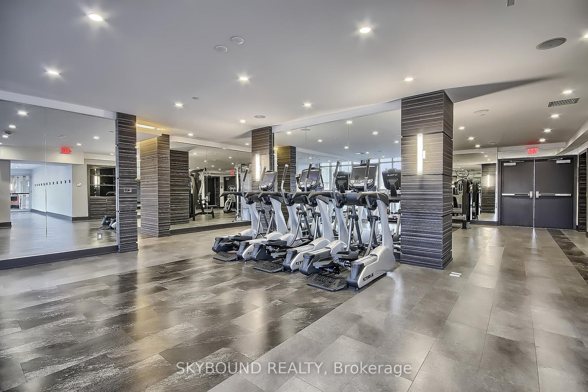 9471 Yonge Street Unit 1007 photo 27