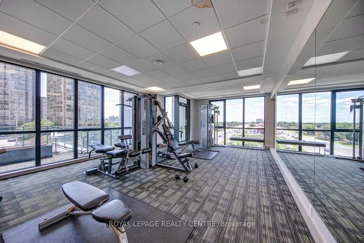 55 Eglinton Avenue Unit 2108 photo 15