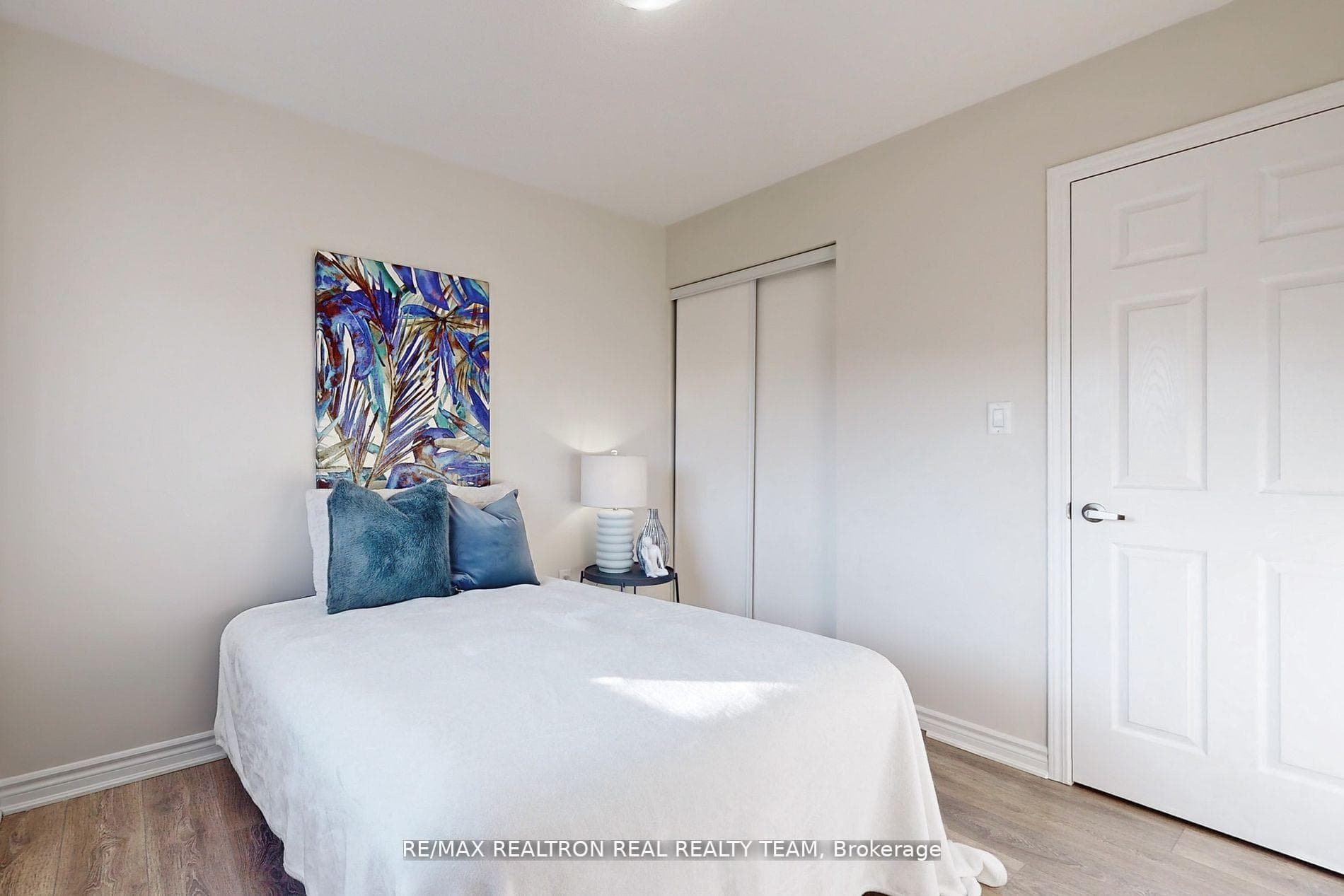 2708 Burkholder Drive photo 24