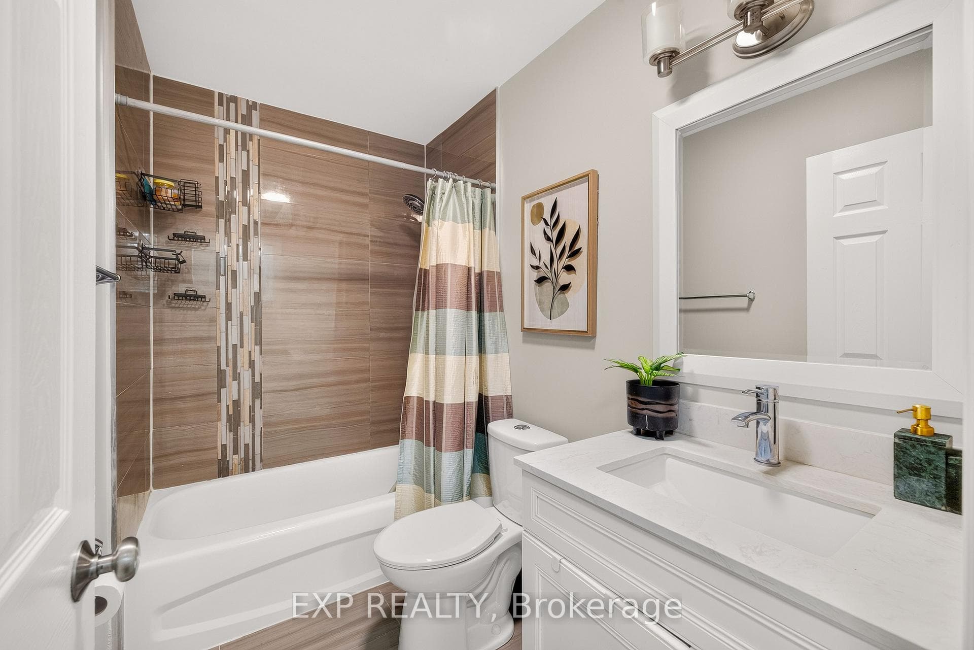 620 Munich Circle photo 29