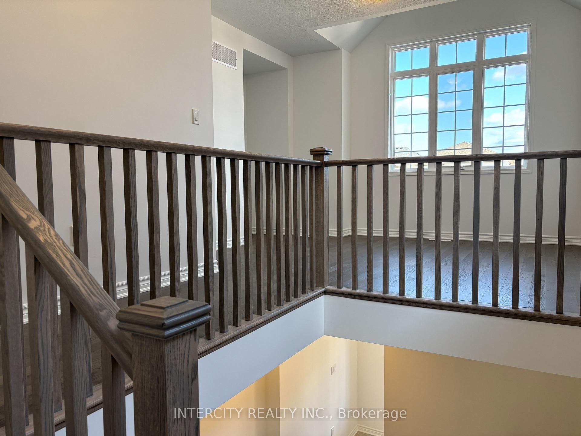 265 Marigold Court photo 13