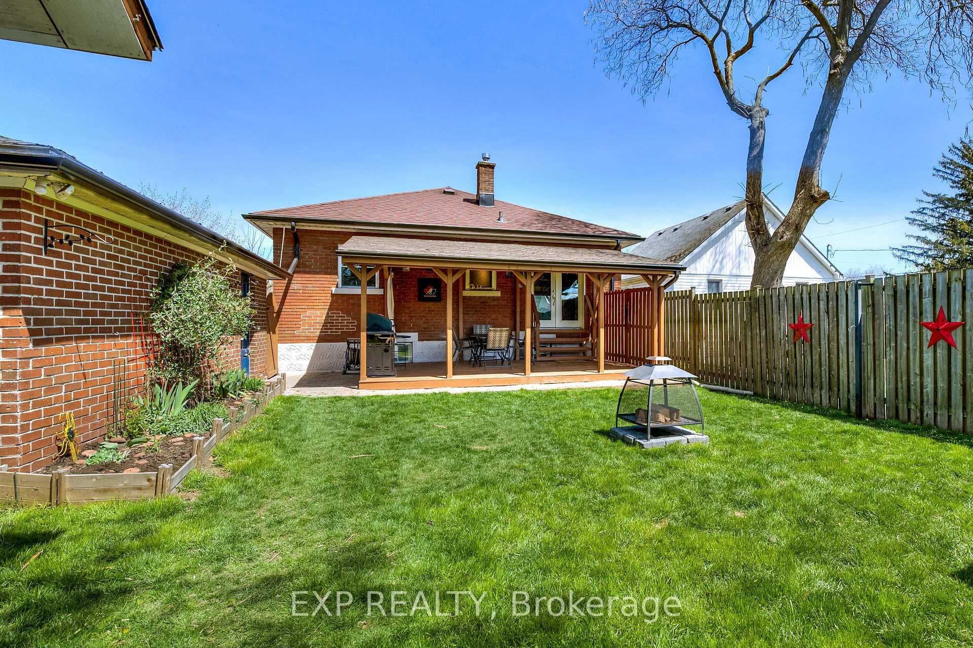 125 Elmwood Avenue photo 32