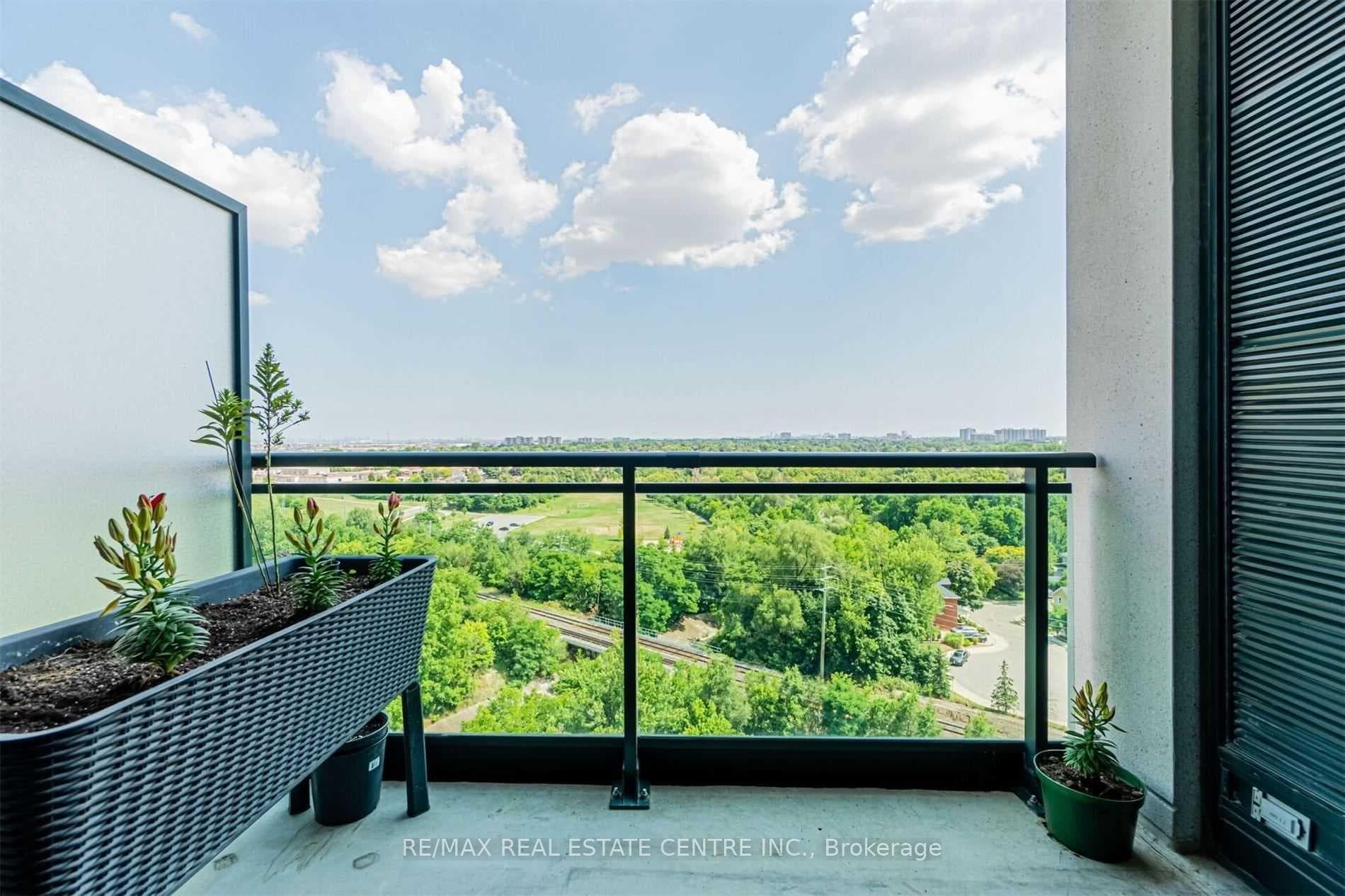 100 John Street Unit 1203 photo 19