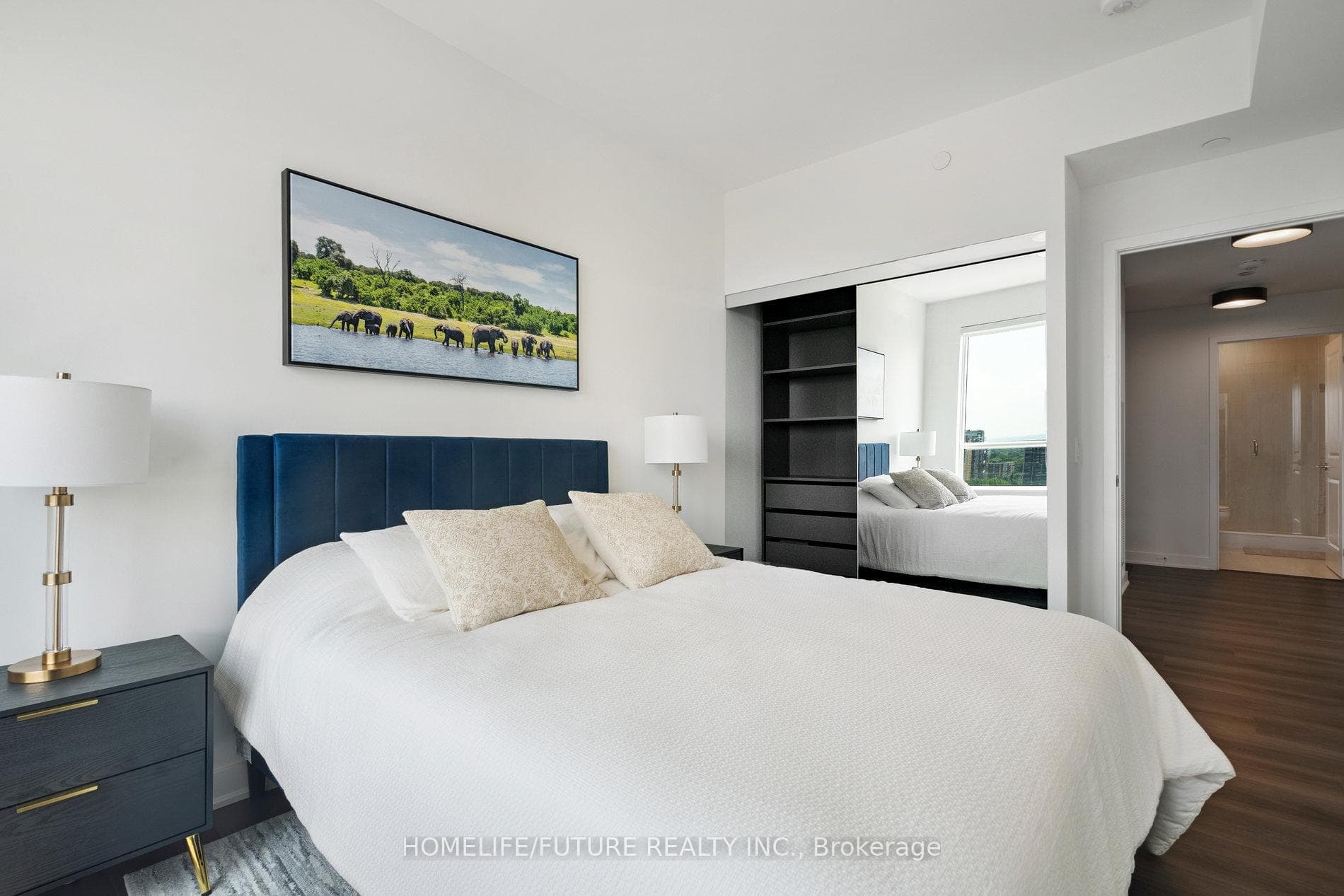 2007 James Street Unit 1706 photo 22