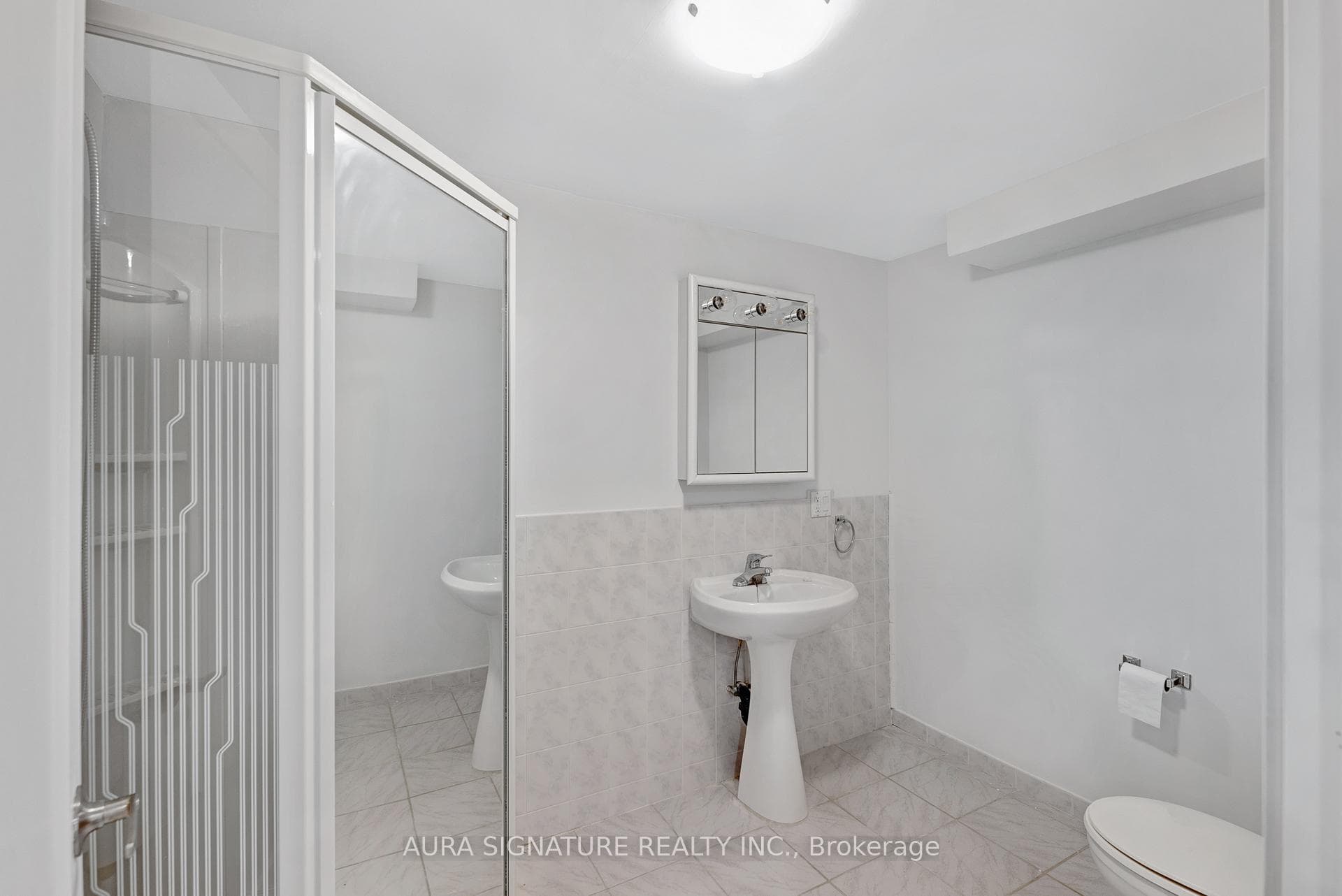 19 De Rose Avenue photo 33
